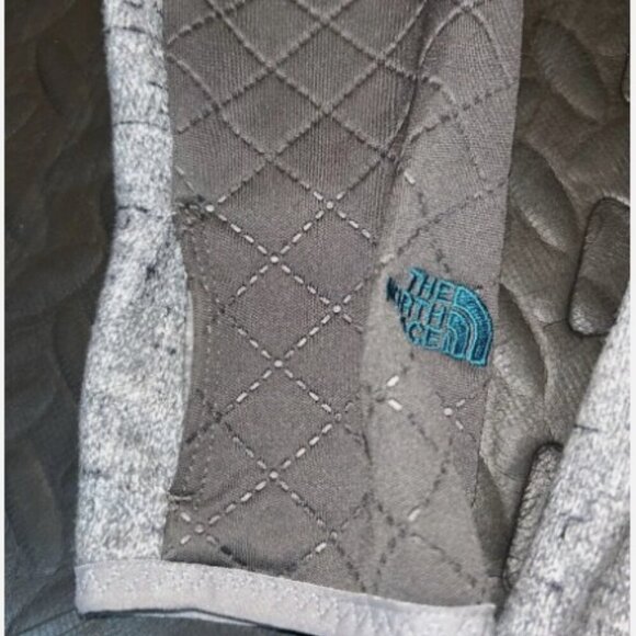 The North Face Perforated Half Zip Jacket women’s size small - Picture 10 of 11